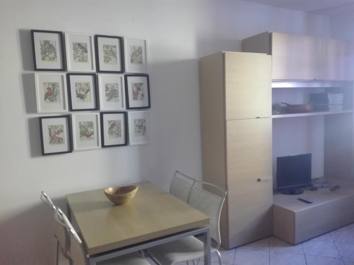 Appartamento A Due Passi Dal Lago Torbole Sul Garda Luaran gambar