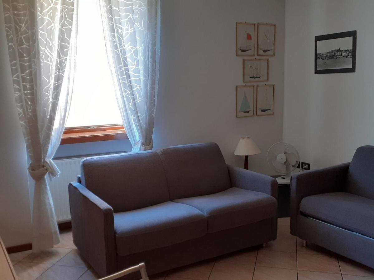 Appartamento A Due Passi Dal Lago Torbole Sul Garda Luaran gambar